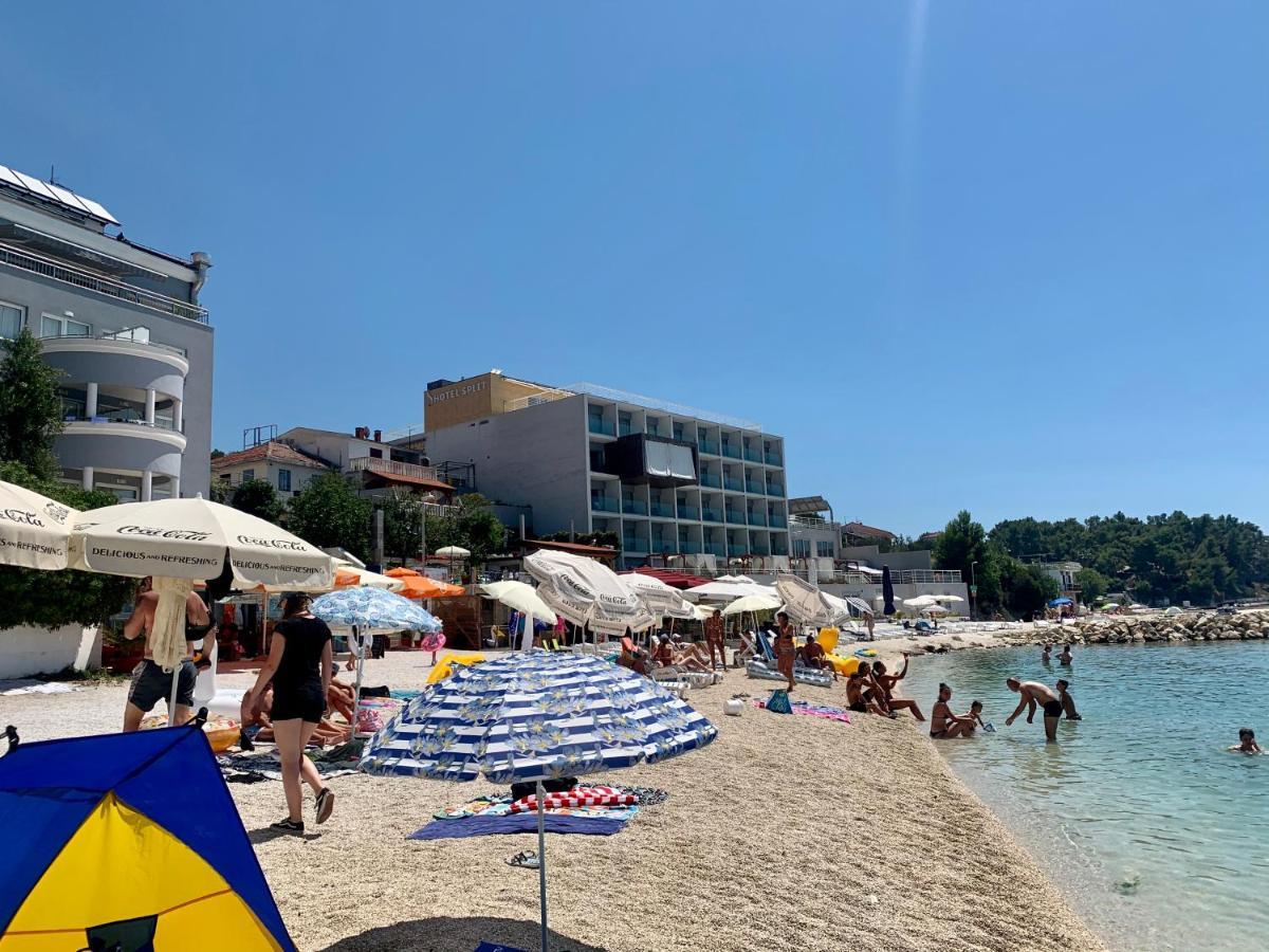 Apartmani Guto Podstrana Exteriör bild