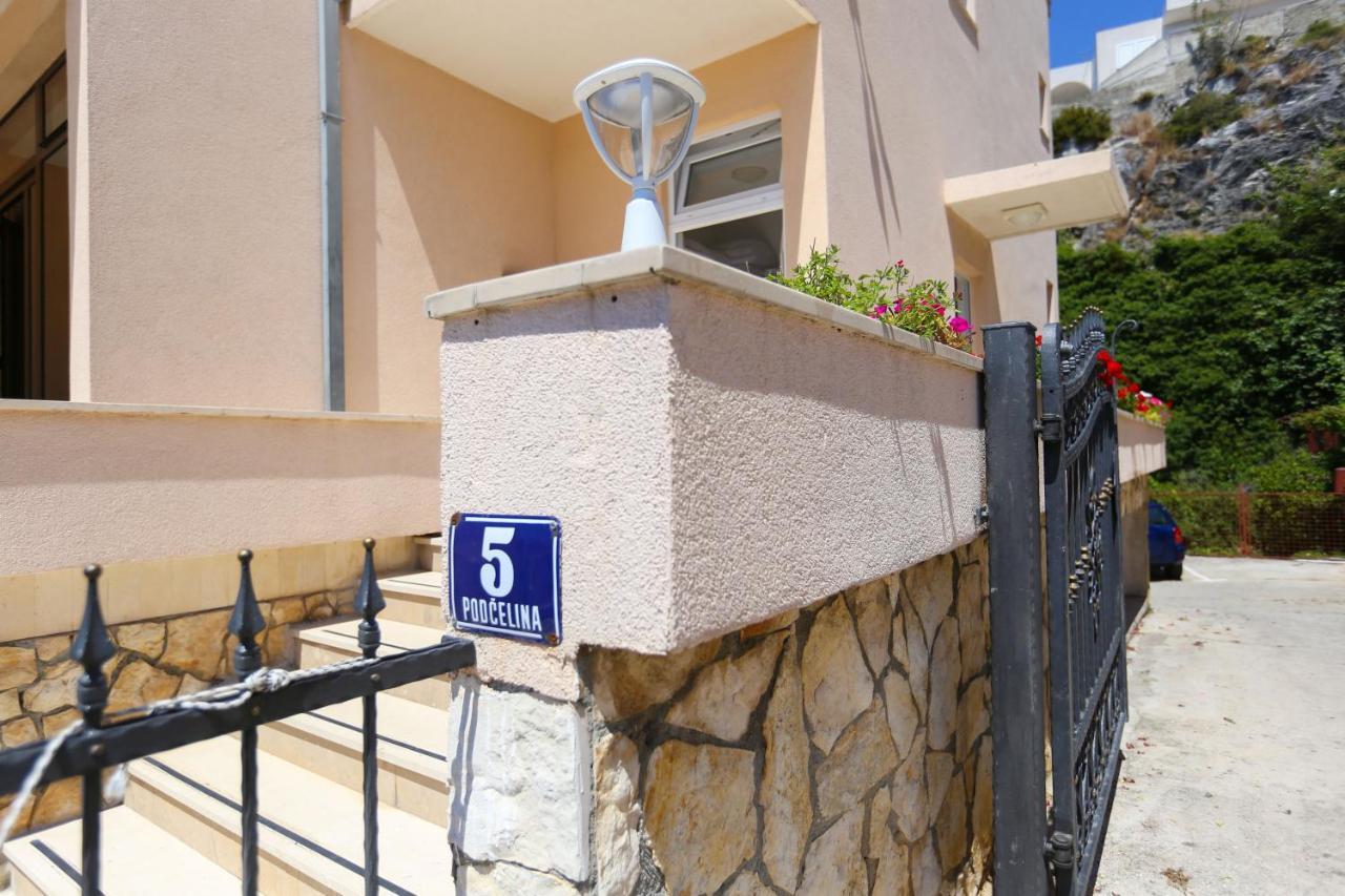 Apartmani Guto Podstrana Exteriör bild